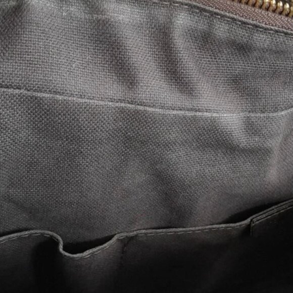 Gorgeous Classic Vintage Burberry Satchel! - Picture 10 of 16